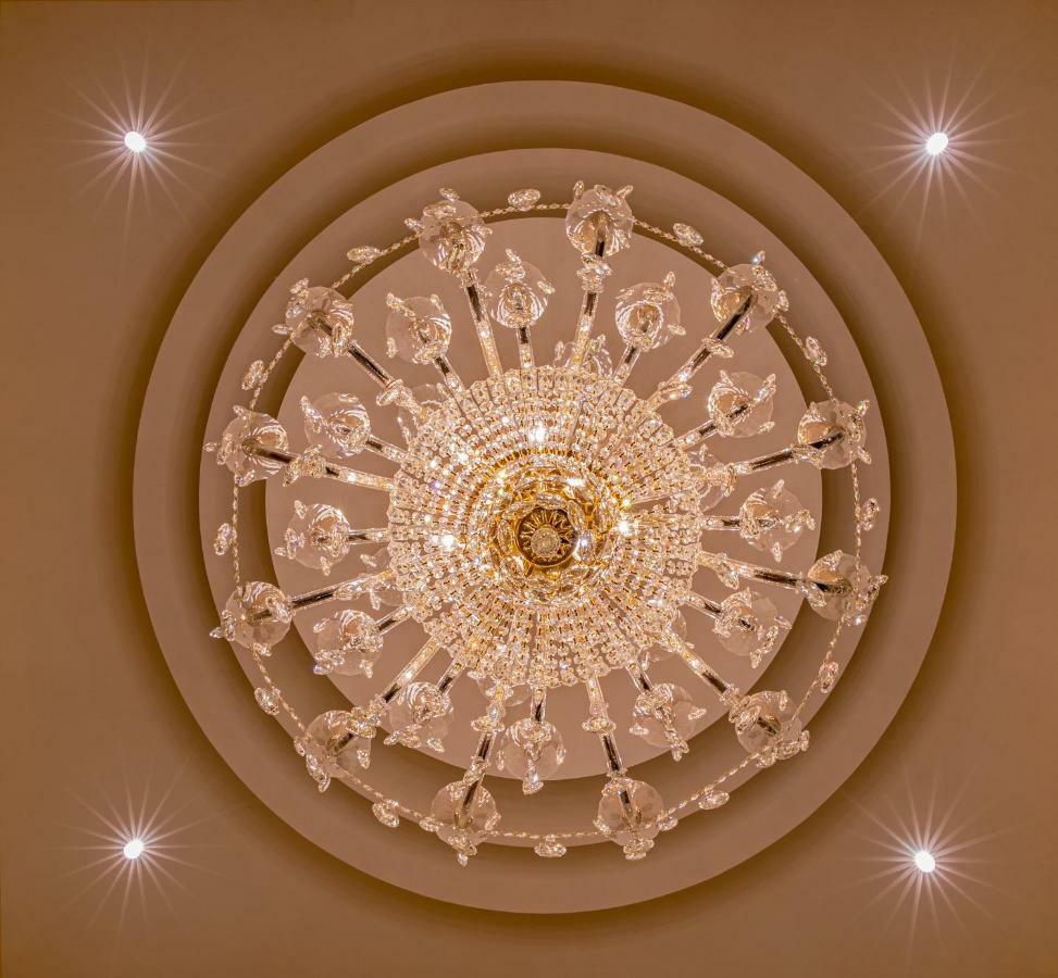 Regenta Central Cassia Zirakpur Chandigarh Exteriör bild